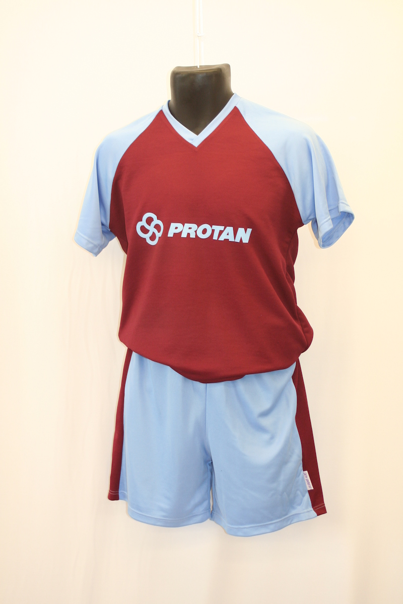 Football Kits, Football Kit Manufacturer